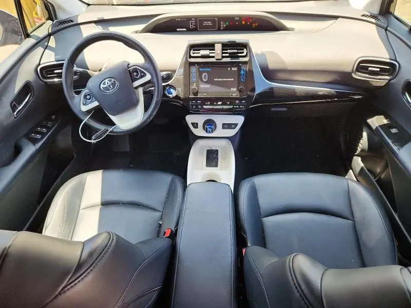 2016 TOYOTA PRIUS FOUR  