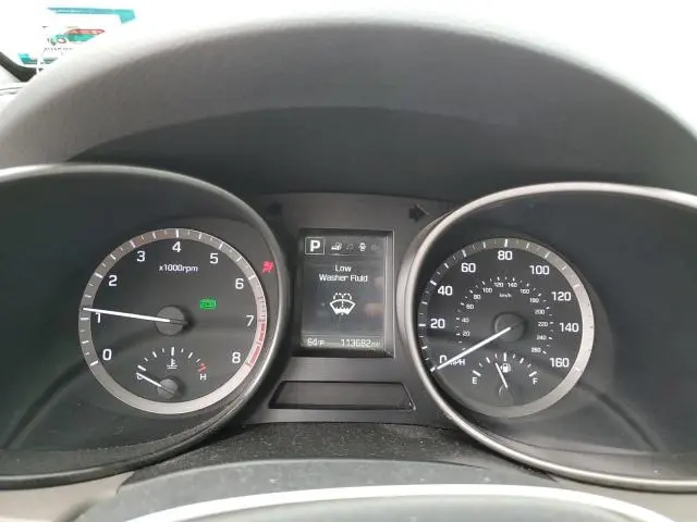 2017 HYUNDAI SANTA FE SE  