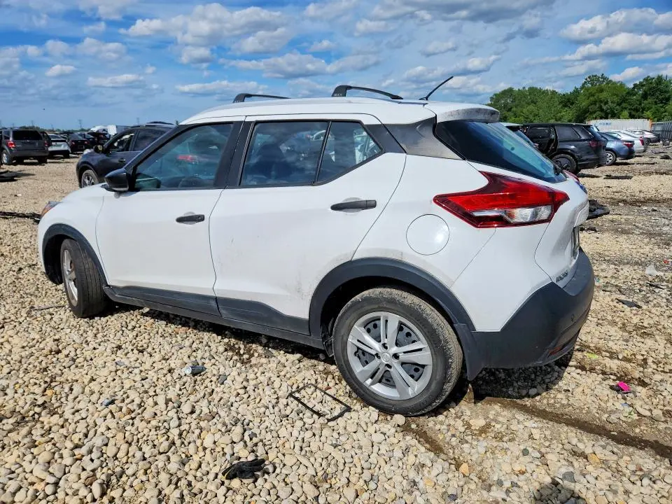 2018 NISSAN KICKS S  