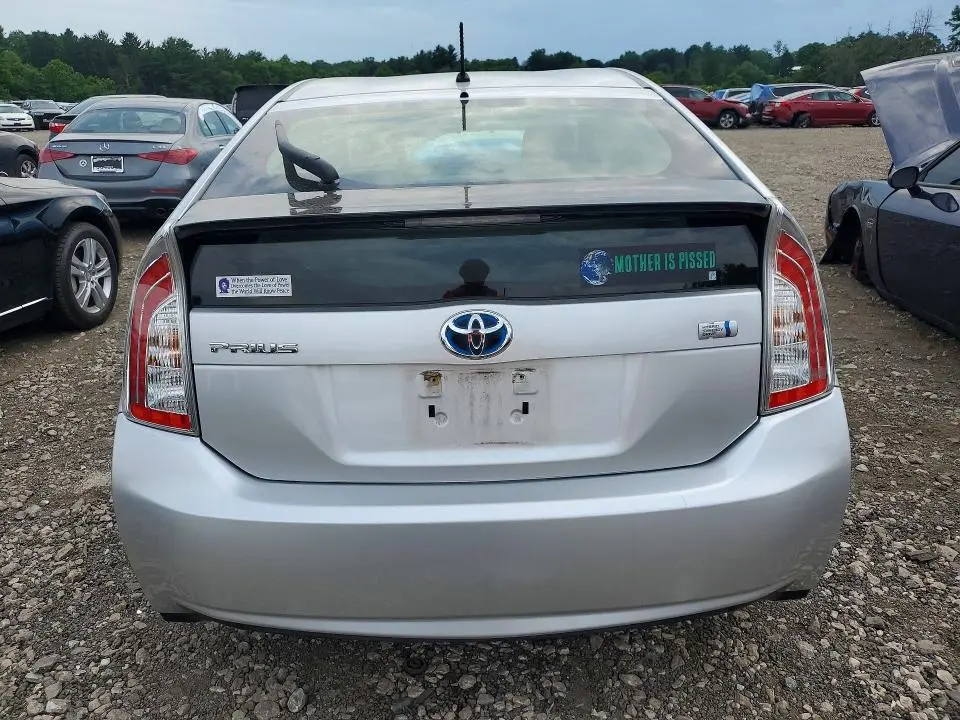2013 TOYOTA PRIUS TWO  