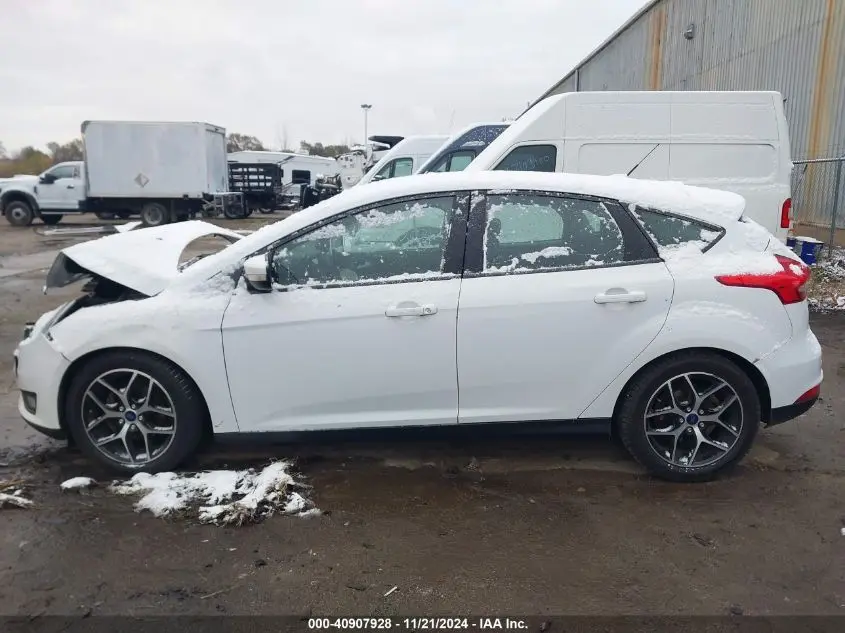 2017 FORD FOCUS SEL