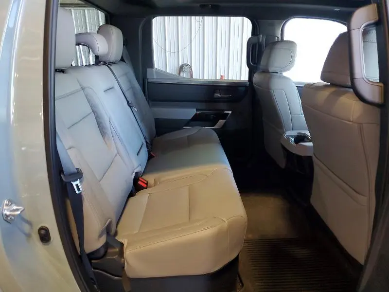 2025 TOYOTA TUNDRA LIMITED  