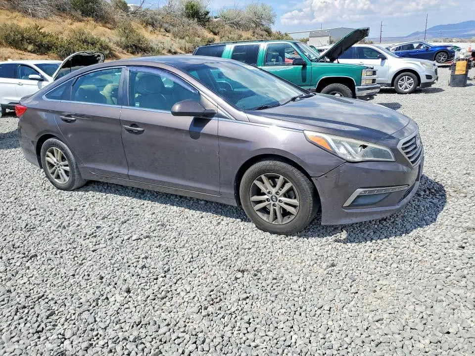 2015 HYUNDAI SONATA SE  