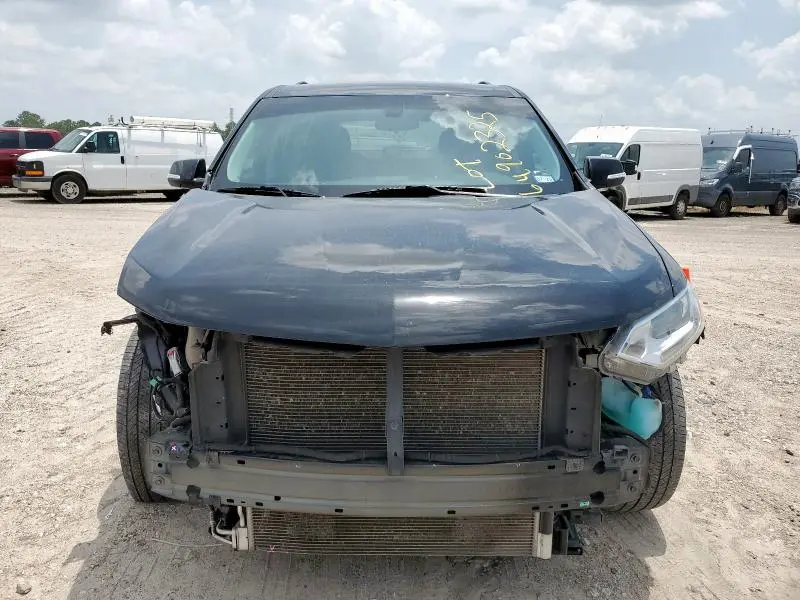 2021 CHEVROLET TRAVERSE LT  