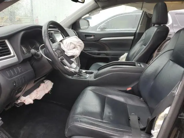 2015 TOYOTA HIGHLANDER XLE  
