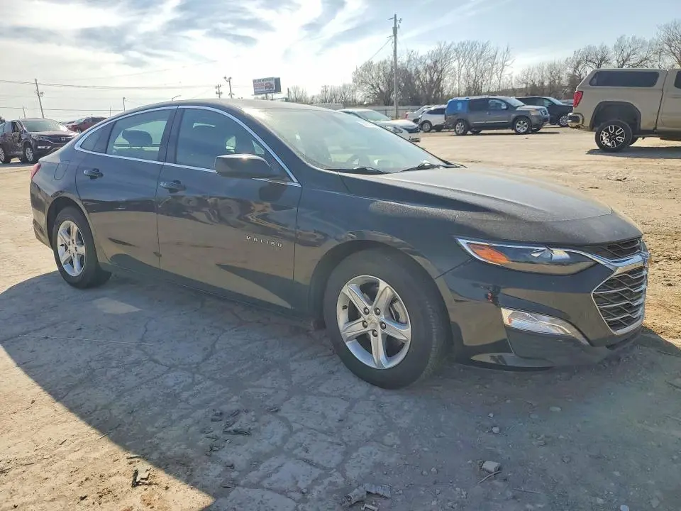 2024 CHEVROLET MALIBU LT  