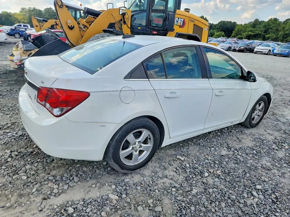 2015 CHEVROLET CRUZE LT  