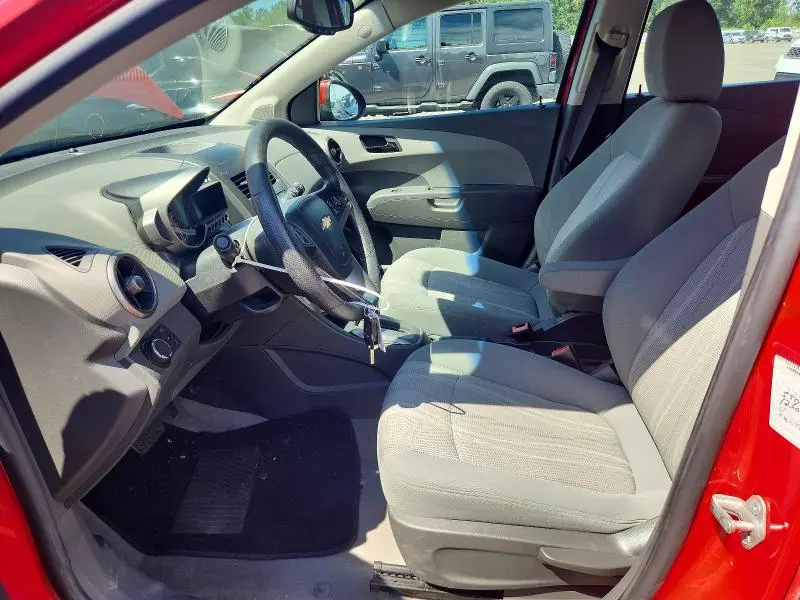 2013 CHEVROLET SONIC LT  