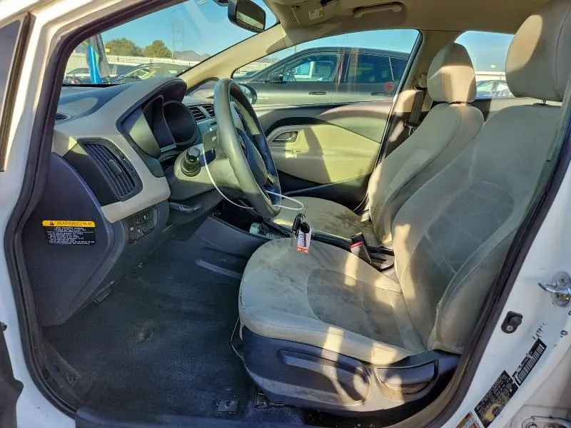 2013 KIA RIO LX  