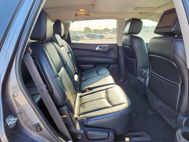 2017 NISSAN PATHFINDER S  