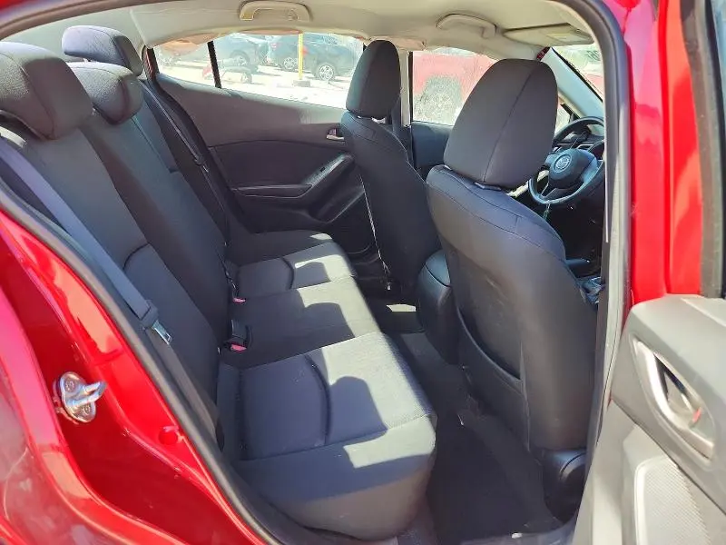 2014 MAZDA 3 SV  