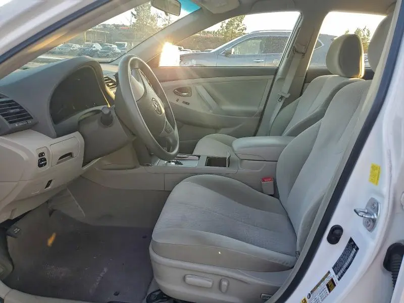 2011 TOYOTA CAMRY BASE  