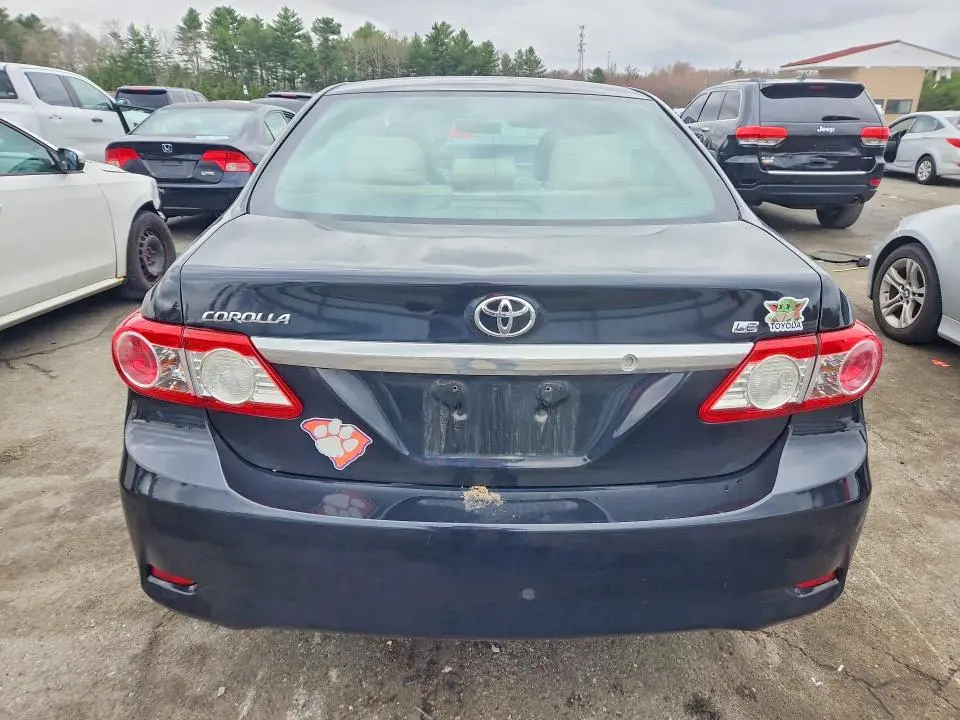 2013 TOYOTA COROLLA LE  