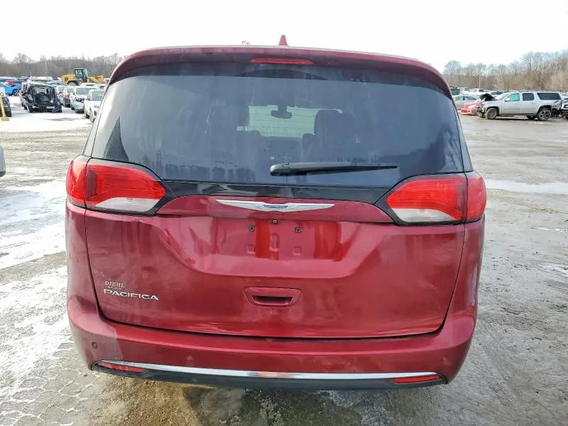 2018 CHRYSLER PACIFICA TOURING L PLUS  