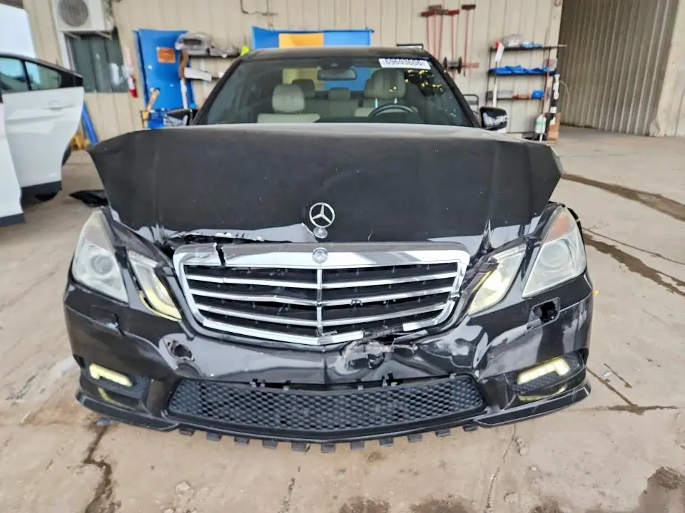 2011 MERCEDES-BENZ E 350  