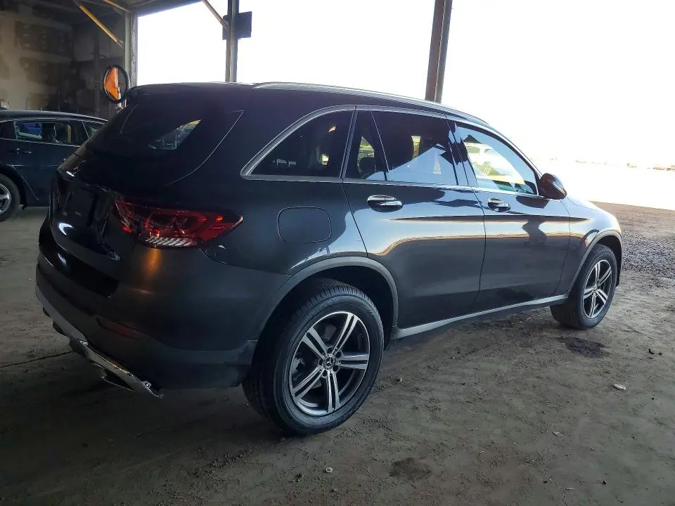 2020 MERCEDES-BENZ GLC 300  