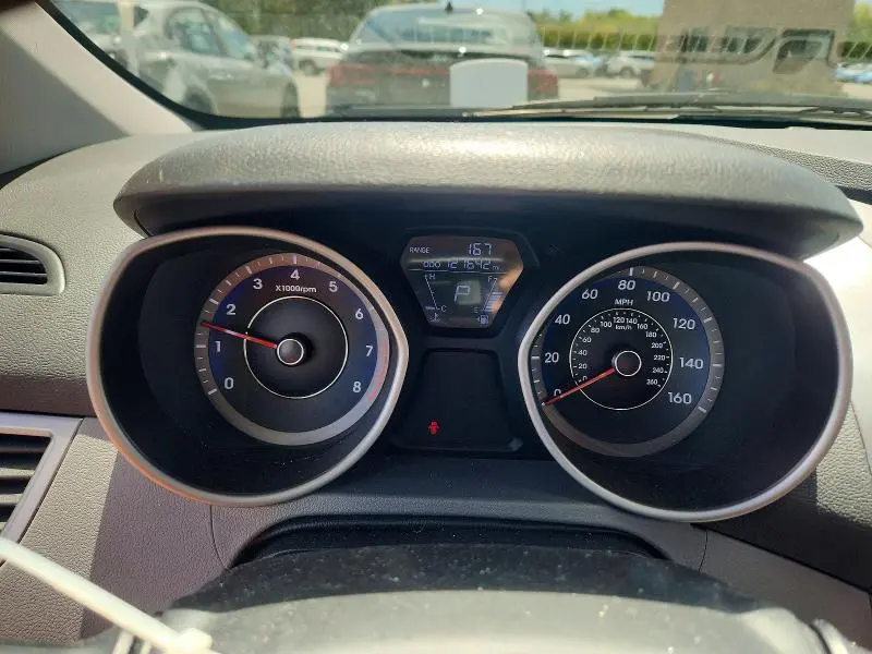 2012 HYUNDAI ELANTRA GLS  