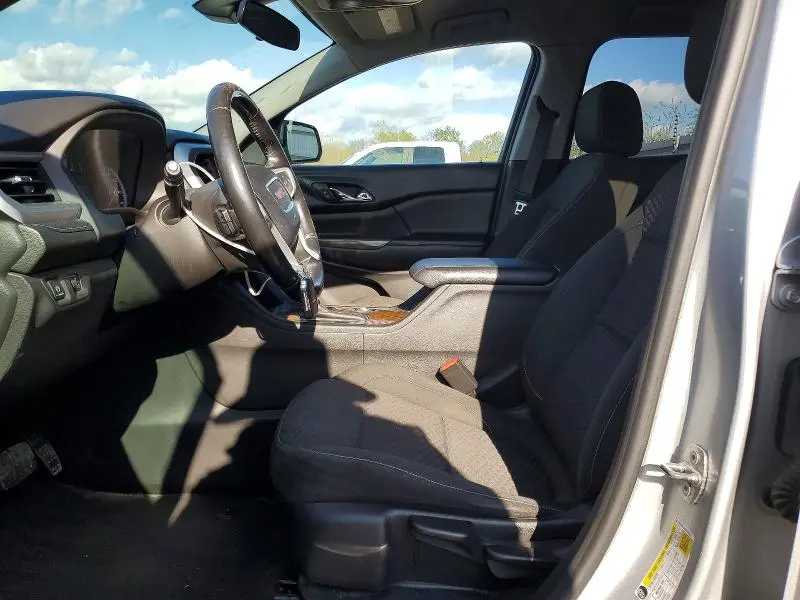 2017 GMC ACADIA SLE  