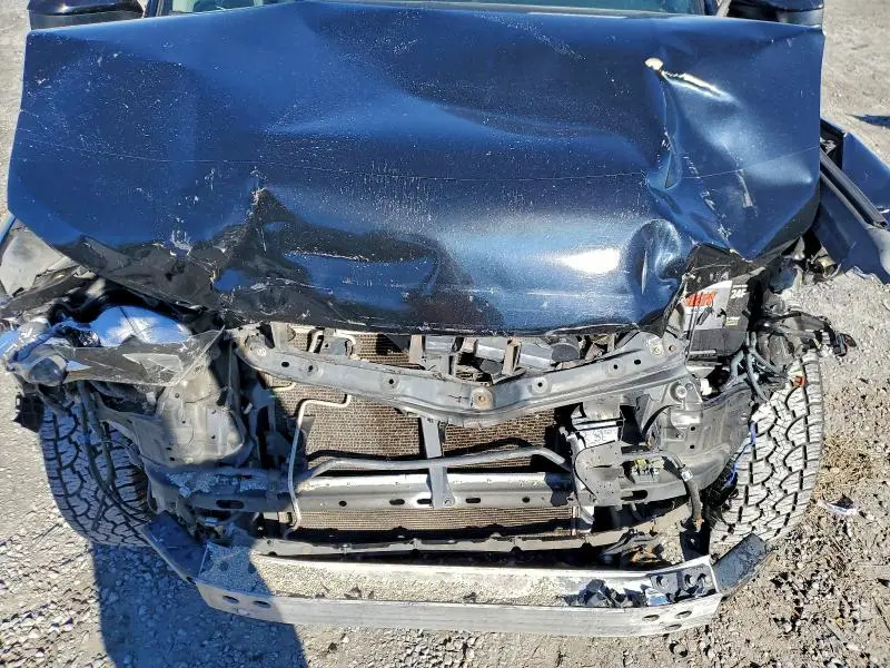 2015 TOYOTA 4RUNNER SR5  