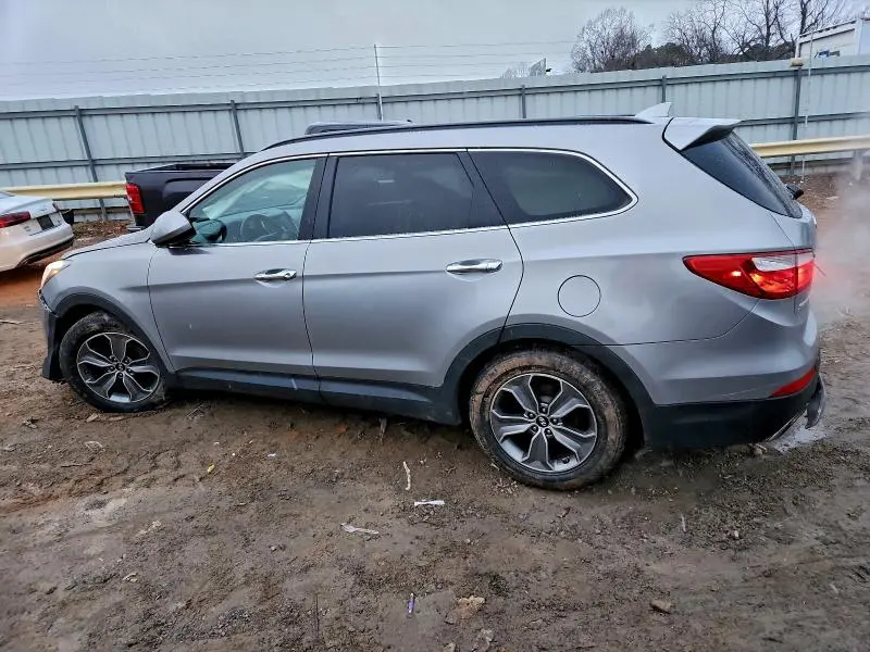 2016 HYUNDAI SANTA FE SE  