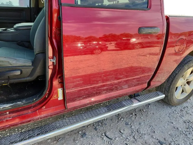 2013 RAM 1500 ST  