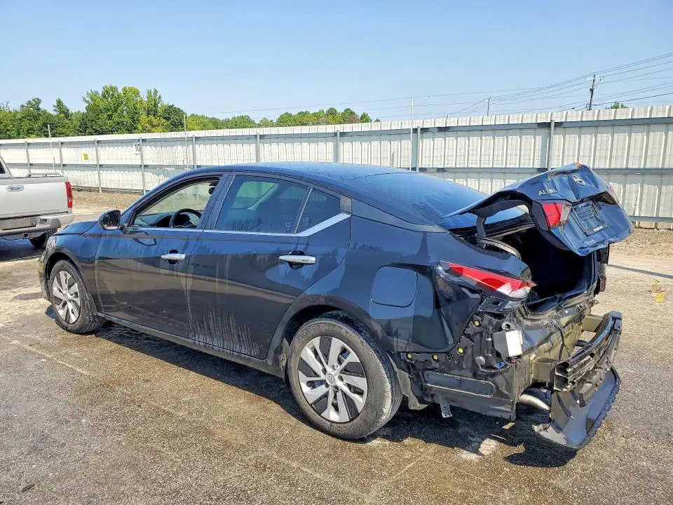 2024 NISSAN ALTIMA S  