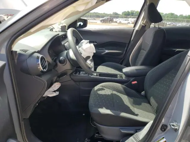 2021 NISSAN KICKS SV  