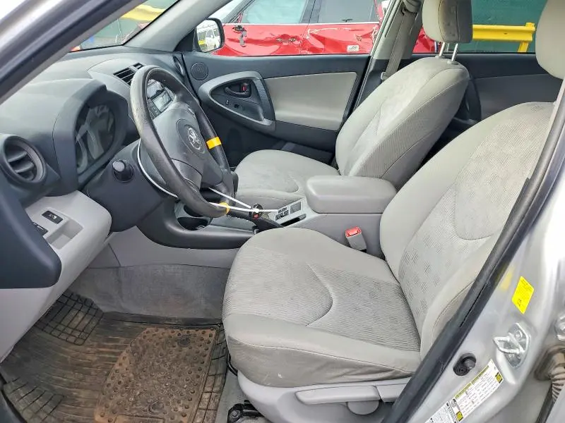 2010 TOYOTA RAV4 BASE  