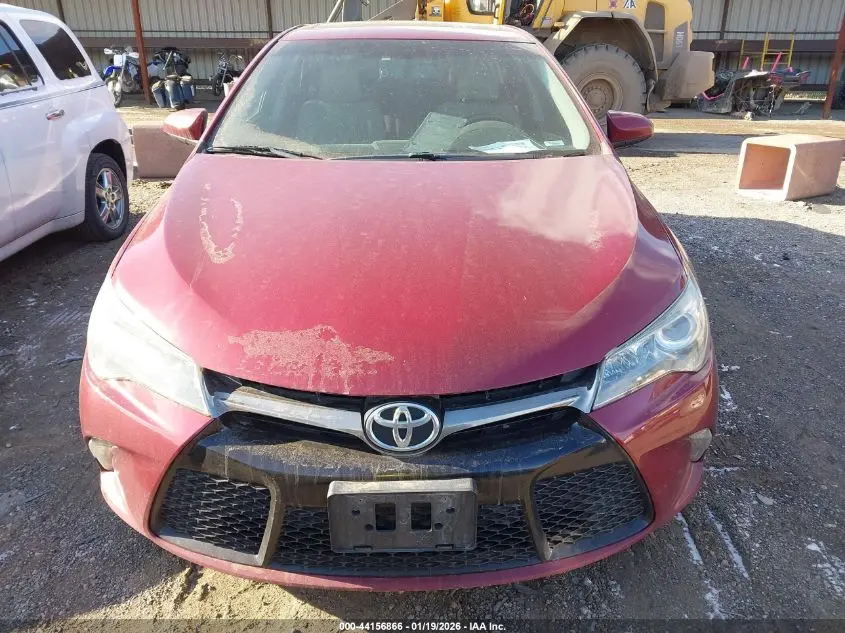 2016 TOYOTA CAMRY XSE