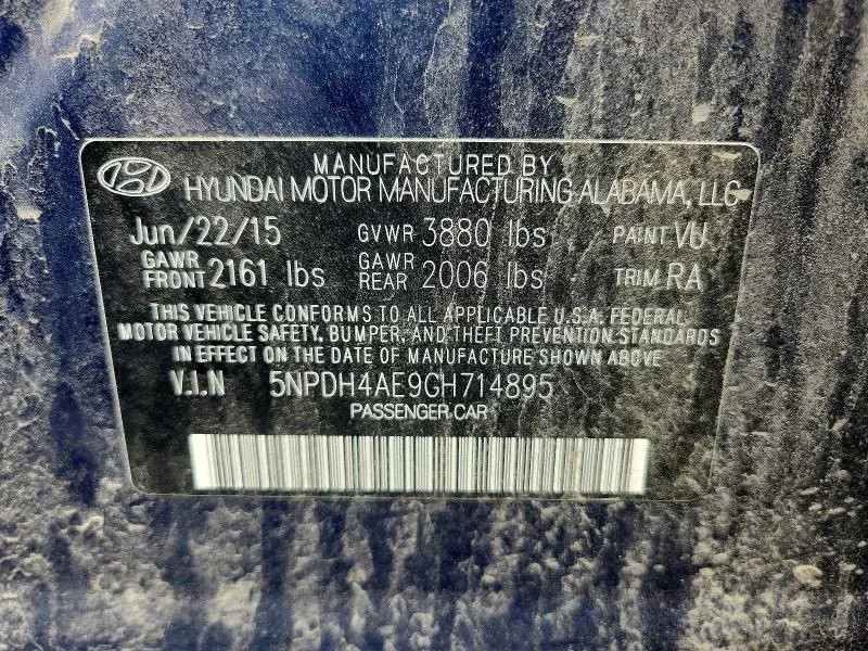 2016 HYUNDAI ELANTRA SE  
