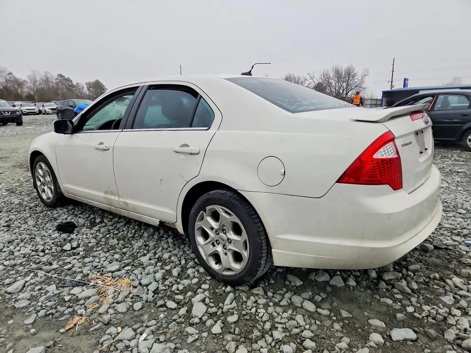 2010 FORD FUSION SE  