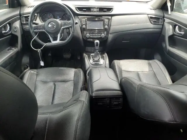 2017 NISSAN ROGUE SV  