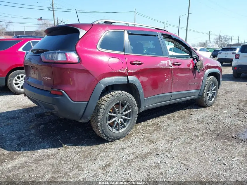 2019 JEEP CHEROKEE TRAILHAWK 4X4