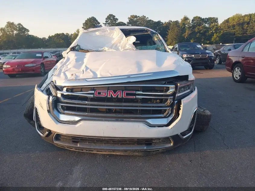 2023 GMC ACADIA FWD SLT