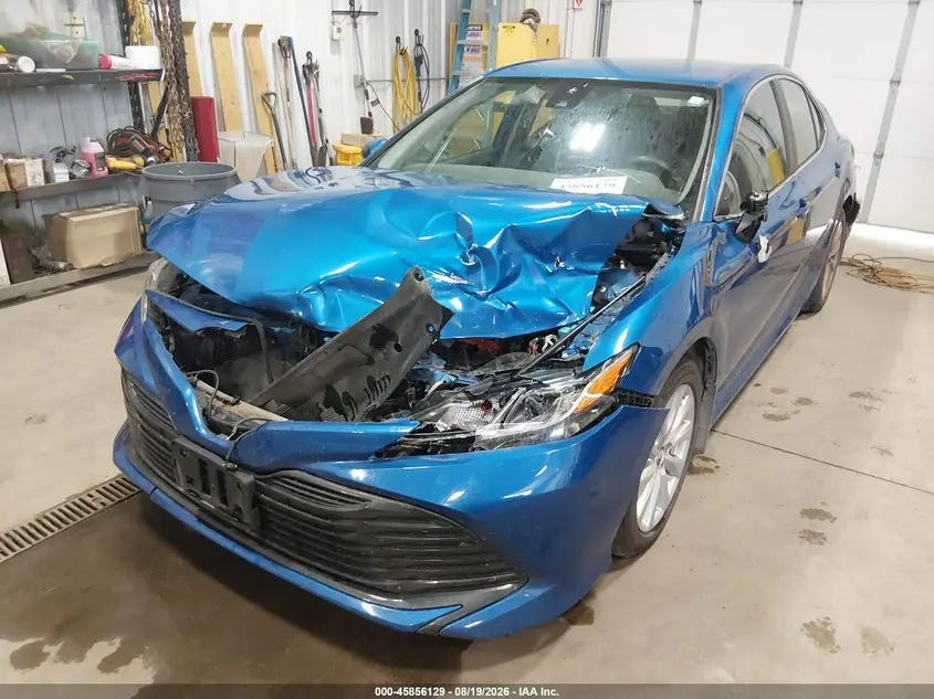 2019 TOYOTA CAMRY LE