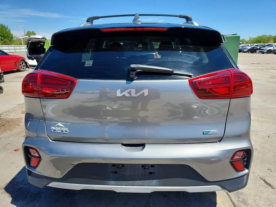 2022 KIA NIRO EX  