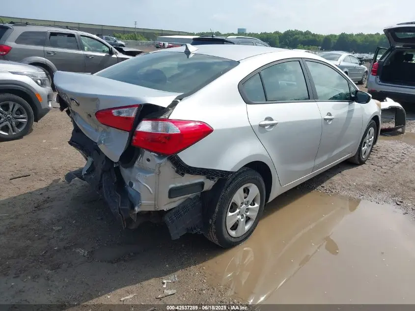 2016 KIA FORTE LX