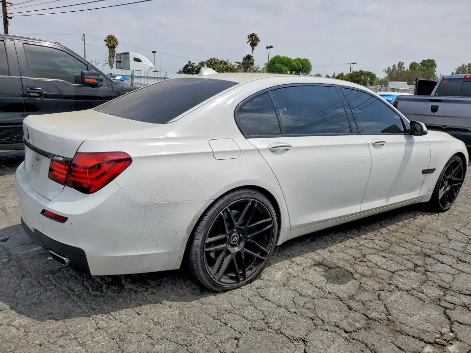 2015 BMW 750 LI  