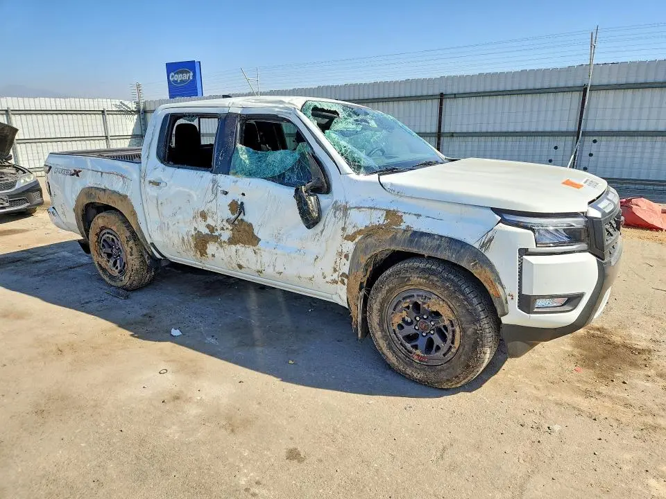 2025 NISSAN FRONTIER PRO-X  