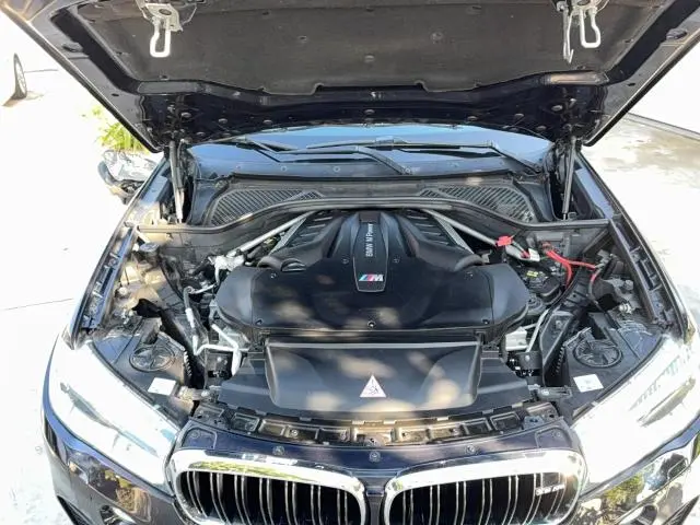2016 BMW X5 M  
