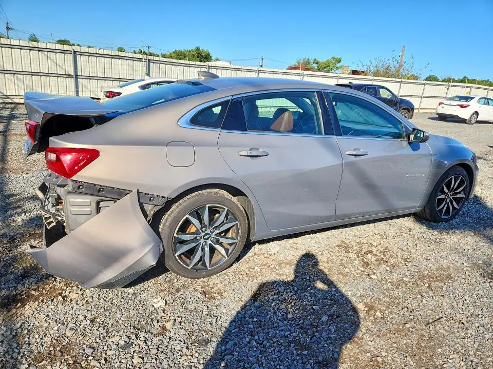 2017 CHEVROLET MALIBU LT  
