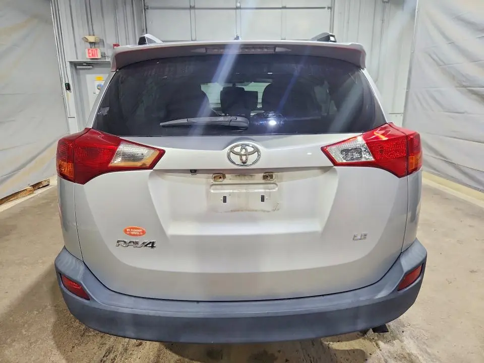 2013 TOYOTA RAV4 LE  
