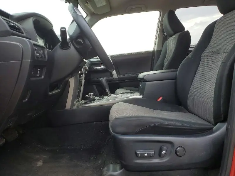 2019 TOYOTA 4RUNNER SR5  