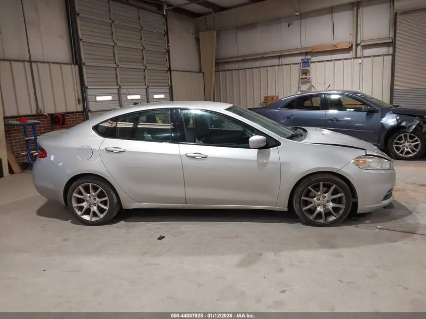2013 DODGE DART SXT
