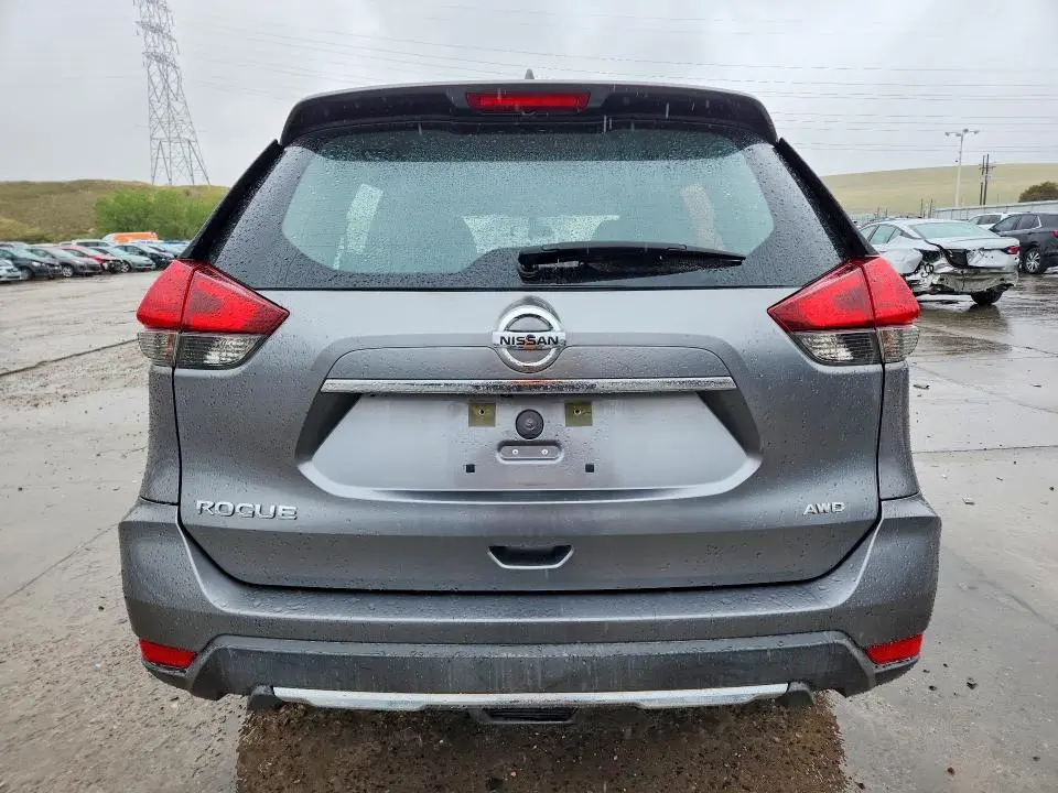 2017 NISSAN ROGUE S  