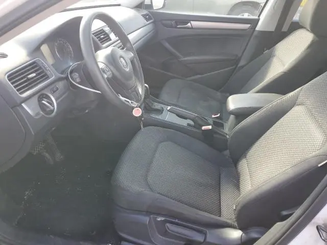 2014 VOLKSWAGEN PASSAT S  