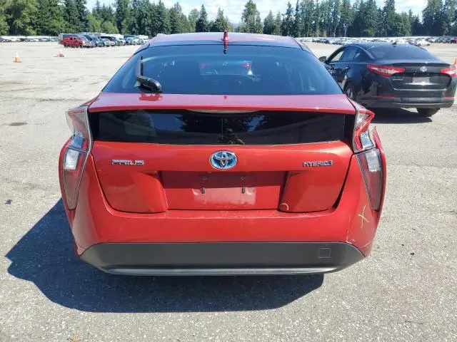 2016 TOYOTA PRIUS   