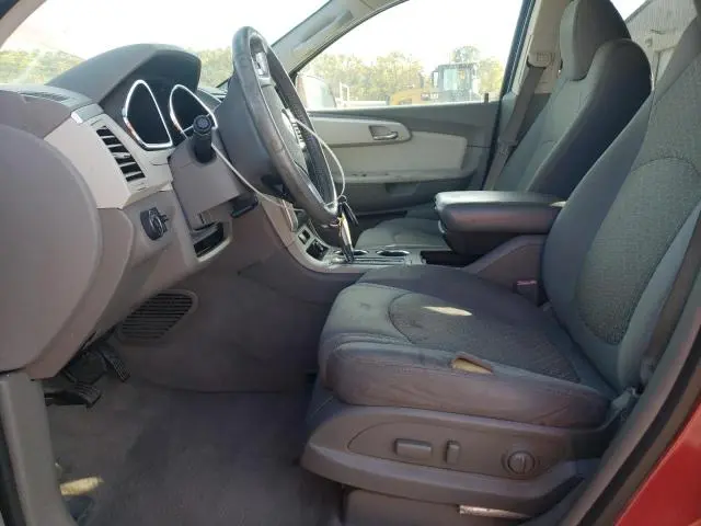 2010 CHEVROLET TRAVERSE LT  