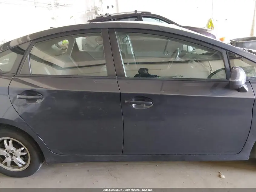 2011 TOYOTA PRIUS TWO