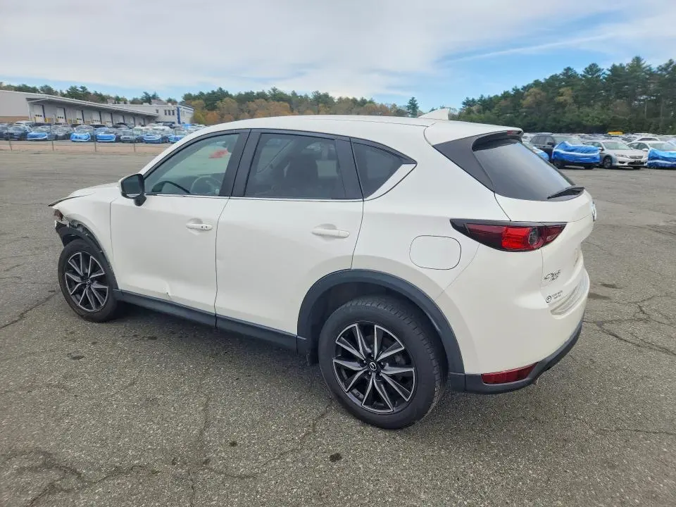 2018 MAZDA CX-5 TOURING  